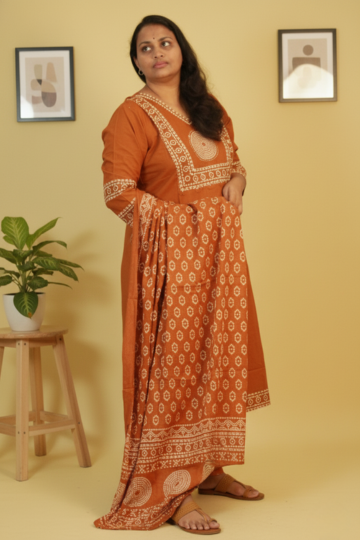 EFFORTLESS GRACE BROWN MUL COTTON BANDHANI SUIT SET